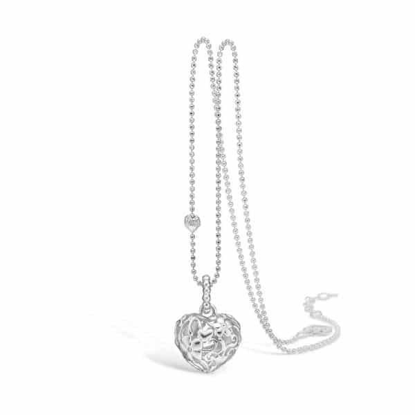 Blossom Copenhagen halskæde i sølv med hjertevedhæng med diamant